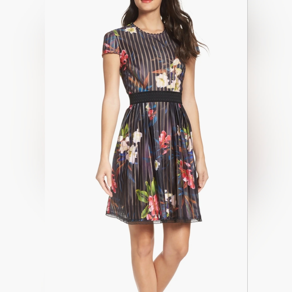 Chelsea28 fit and flare floral open back dress